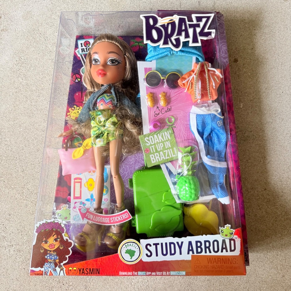 Bratz Study Abroad Yasmin Brazil Doll New in Box MGA Luggage Clothes Accessories